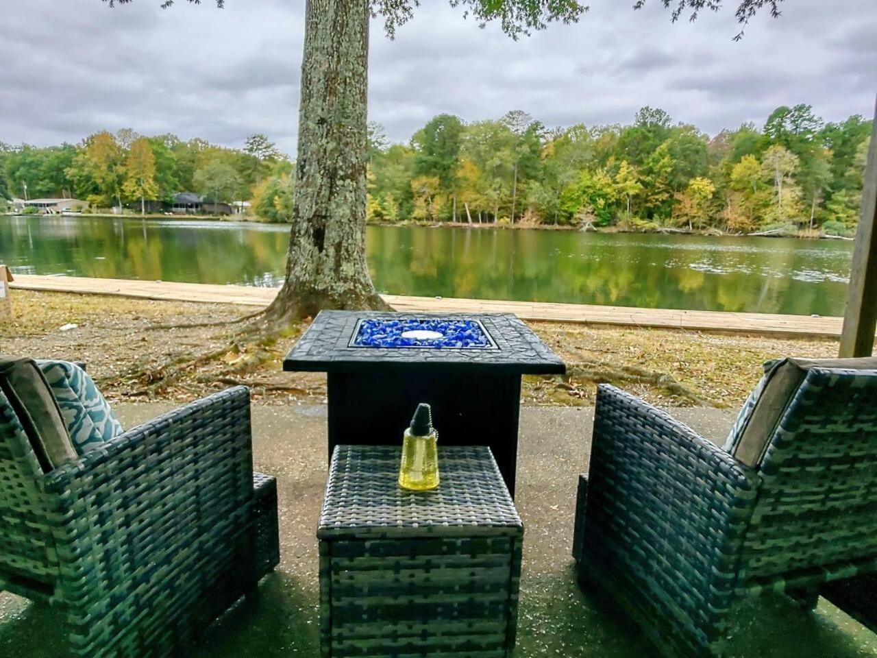 Lakefront Oasis Hot Springs Zewnętrze zdjęcie